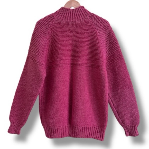 Hand-Knit Wool Sweater Raspberry Pink - Picture 5 of 14